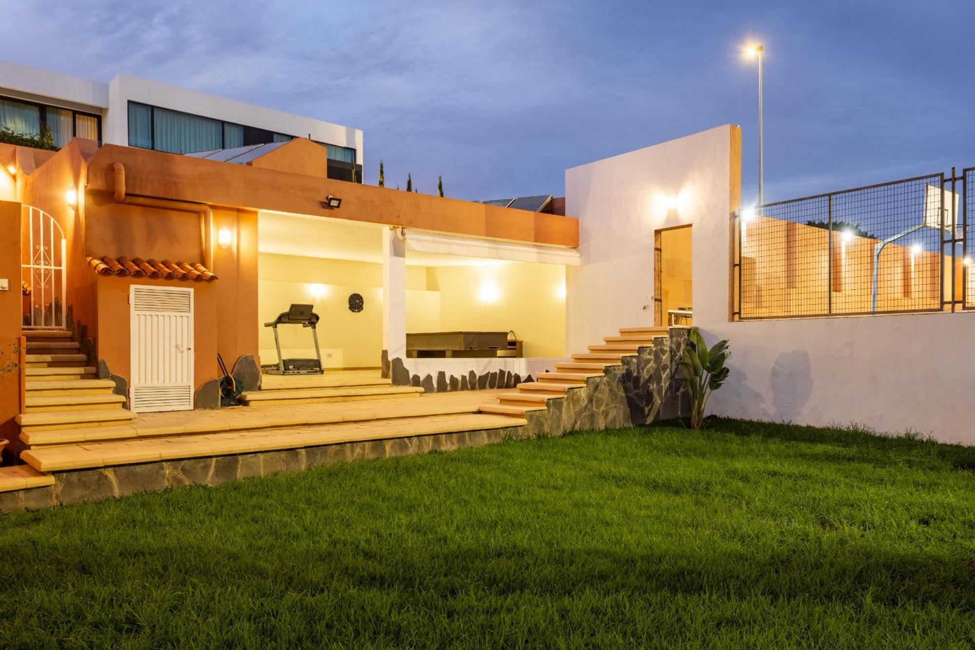 One & Only Sports And Relax Villa Heated Pool By Eden Rentals Tabaiba 외부 사진